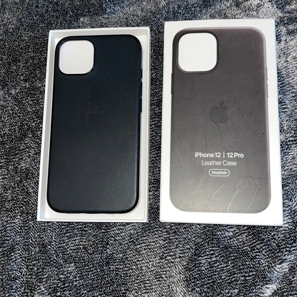 Open box iPhone MagSafe Black Leather case.